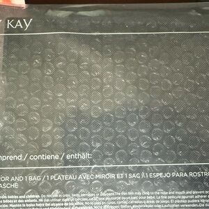 COPY - Mary Kay Elegant Black Face Case Mirror and Bag